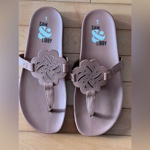 Brand new Sam and Libby sandals Brown Size 9 Thong Flats